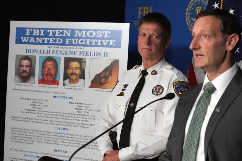 Gregory Henderson Jr.: The Elusive Fugitive on the FBI's Most Wanted List