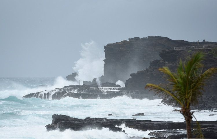 Hawaii Prepares as Tropical Storm Lala Threatens