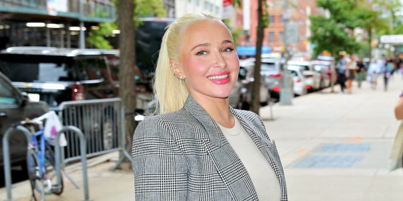 Hayden Panettiere's Death Sparks Nationwide Grief and Questions