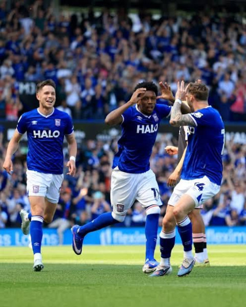 Ipswich Town Fight Back to Draw Against Sunderland in Thrilling Premier League Opener
