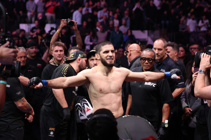 Islam Makhachev Dominates in UFC 330