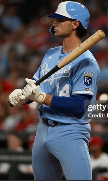 Jac Caglianone's Power Surge Propels Royals to Victory Over Cubs
