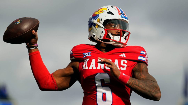 Jalon Daniels Sparks Quarterback Controversy in Tampa Bay