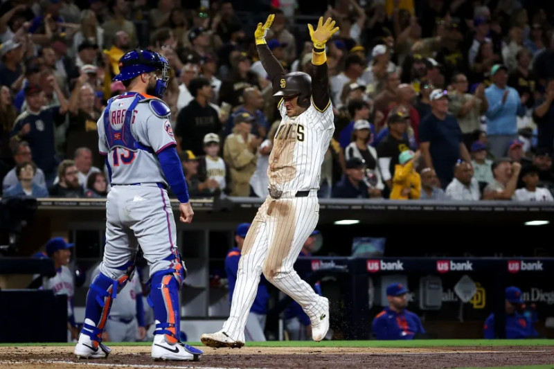 Jose Iglesias Returns to Mets-Padres Clash: Emotional Pitch and Game Highlights