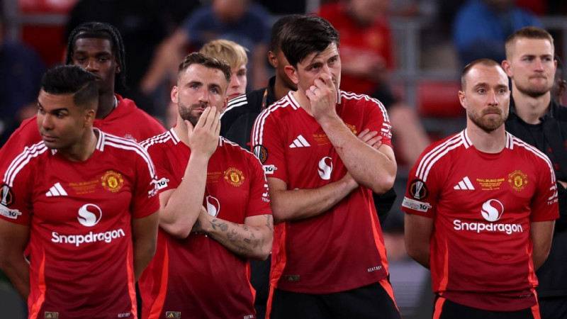 Manchester United Fans Abuzz with Transfer Speculation as Deadline Looms