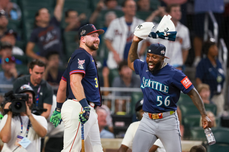 Mariners Alumni Home Run Derby: A Night to Remember for Baseball Enthusiasts