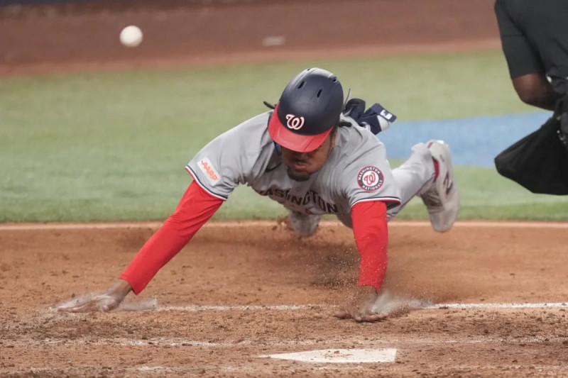 Nationals Fall to Marlins in Thrilling Finish