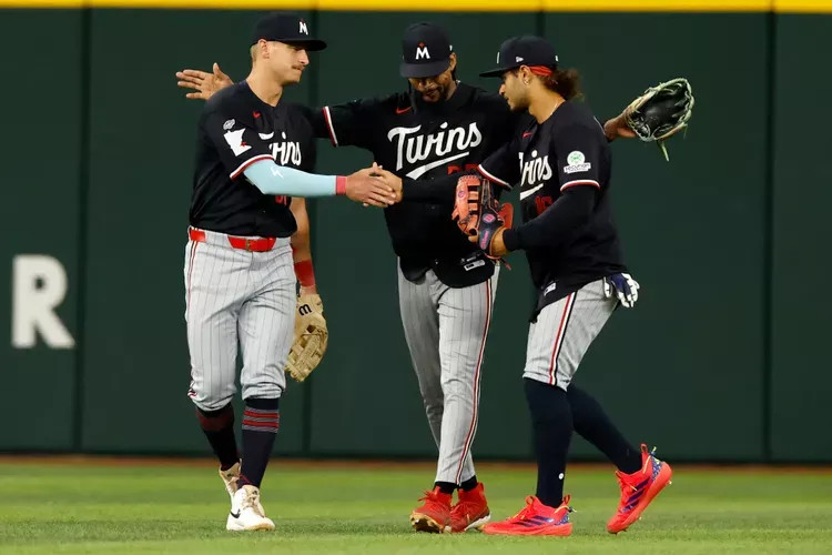 Phillies Dominate Twins in Field of Dreams Thriller