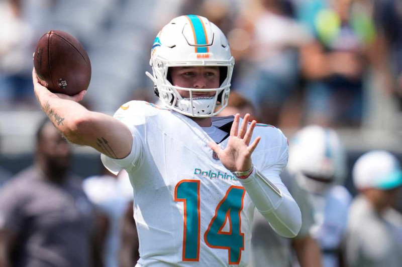 Quinn Ewers Shines in NFL Preseason Debut