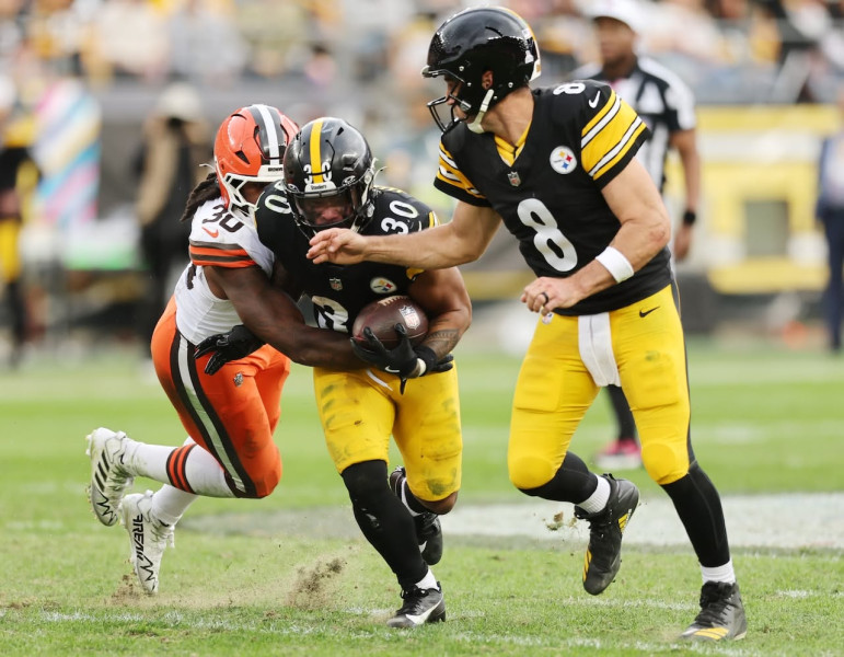 Robert Tonyan, Steelers' Latest Addition, Sparks Excitement for Aaron Rodgers' Offense