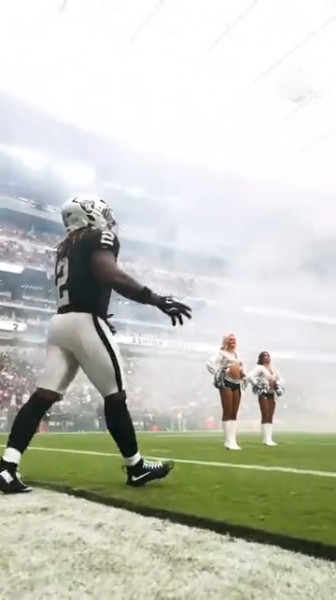 Rookies Mingle with Veterans in Las Vegas Raiders' Preseason Opener