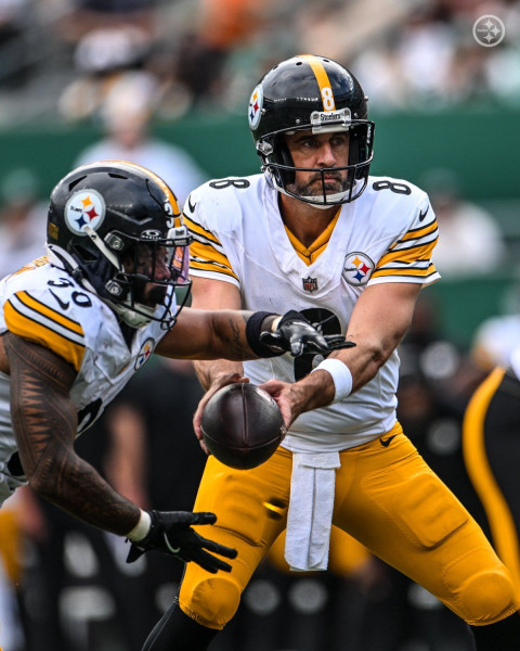Steelers Dominate Packers in Thrilling Preseason Opener
