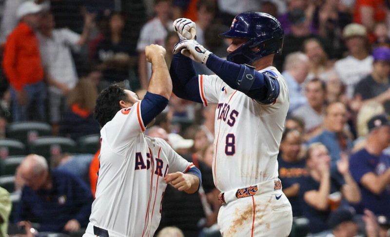 The Astros' Clutch Win Over the Padres Sets Up a Crucial Series