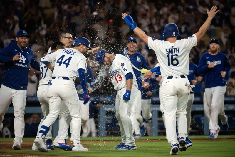 The Dodger's walk off
