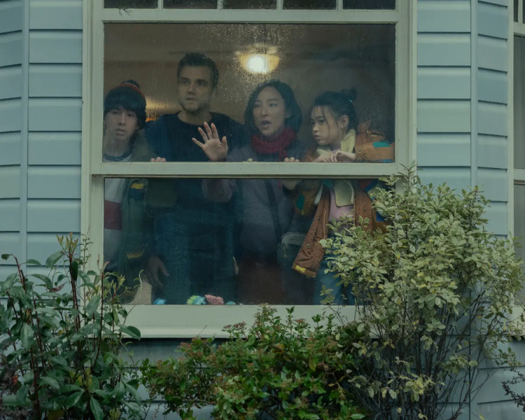 The Last House: A Terrifying New Netflix Thriller Keeps Your Eyes Glued to the Screen