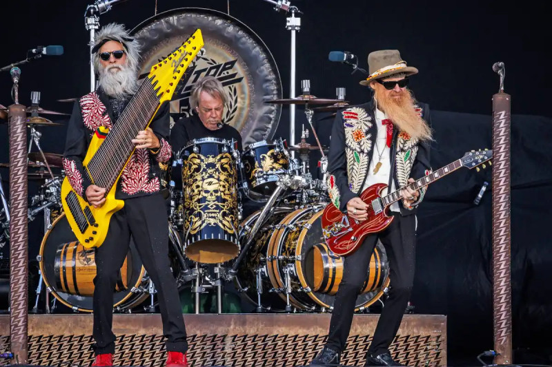 The Passing of Frank Beard: A Legendary Chapter in Rock Music Comes to an End