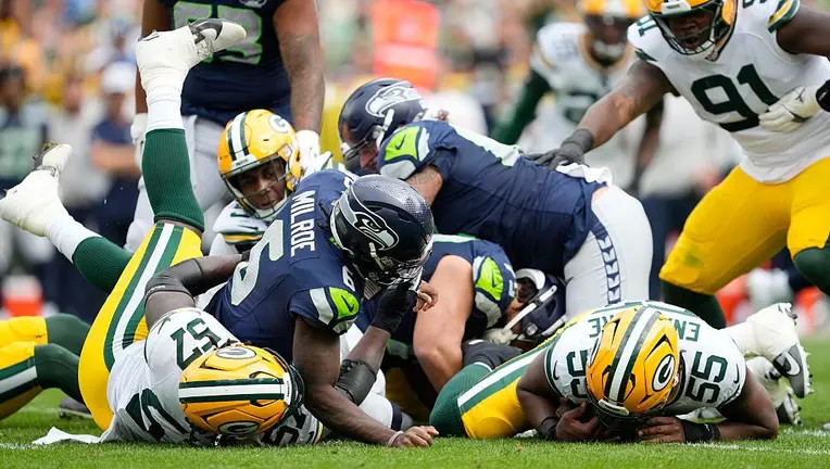 The Staggering Loss: Seattle Seahawks Suffer Second Defeat in the Preseason
