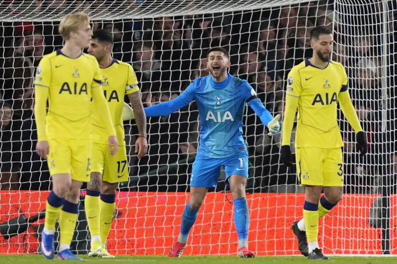 Tottenham Hotspur's Dominance Over Newcastle United: A Tale of Two Halves