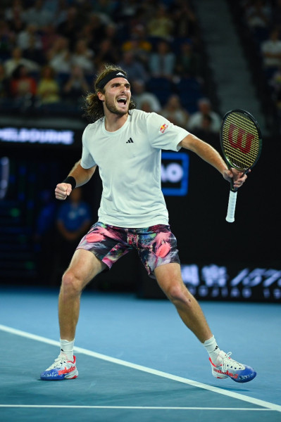 Tsitsipas Returns to Title Form, Clinches Gstaad Victory