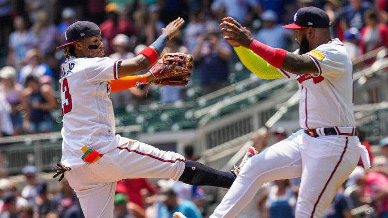 Twins Rally Against Braves: Josh Bell's Hometown Heroics