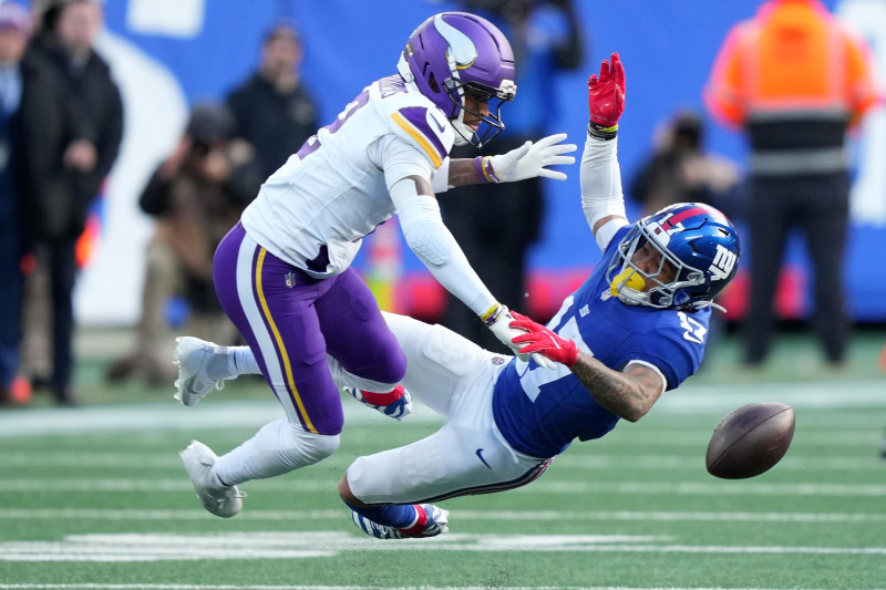 Vikings Clinch Victory Over Giants in Crucial Matchup