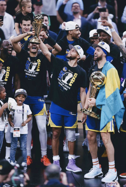 Warriors' New Season Opener: A Battle of Legends