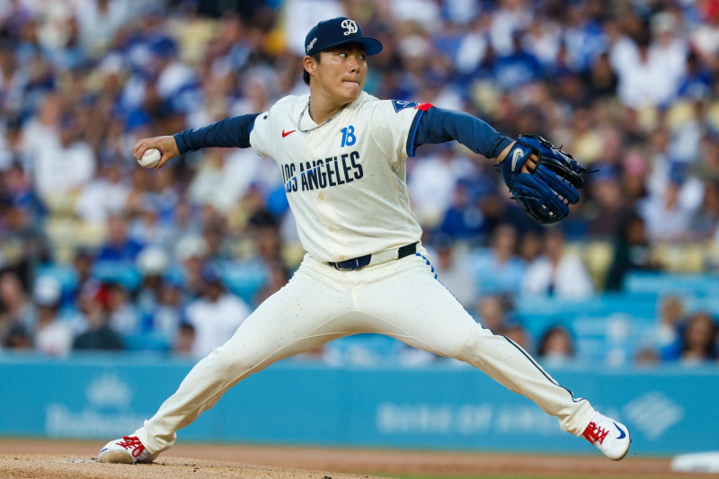 Yoshinobu Yamamoto Struggles as Dodgers Fall to Red Sox