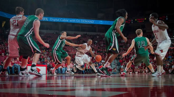 Arkansas Razorbacks vs. Utah Utes: A Clash of Conference Rivals