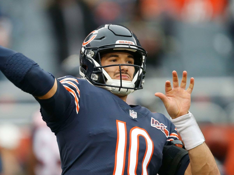Chicago Bears Set to Clash with Panthers as Mitchell Evans Faces Key Challenge