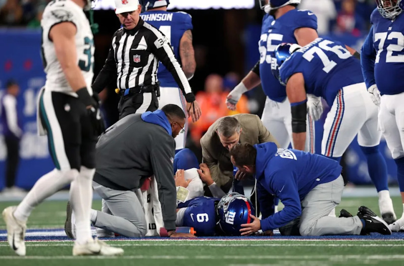 Jaxson Dart Injury Casts Shadow Over NY Giants' Season