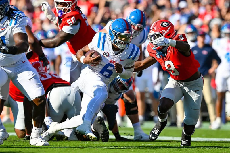 Tennessee State Football Faces Georgia Bulldogs in Historic Showdown