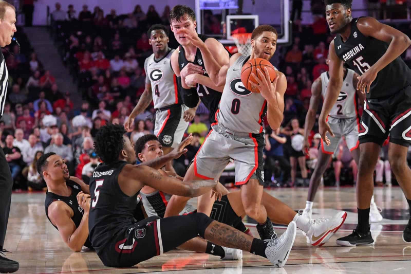 The Bulldogs' Dominant Defense Secures Victory Over Gamecocks
