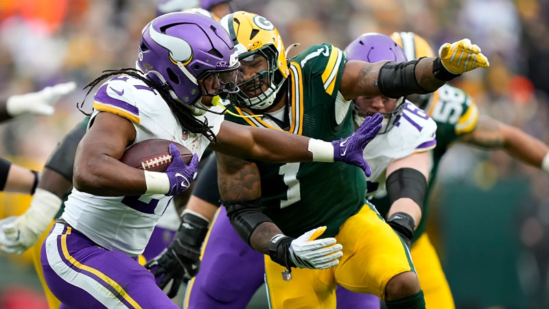The Green Bay Packers Triumph Over the Minnesota Vikings in a Thrilling Showdown
