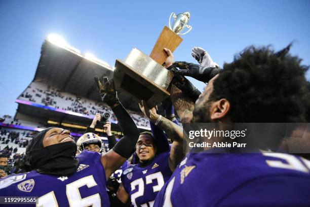 The Washington Huskies' Defeat to Washington State in the Apple Cup