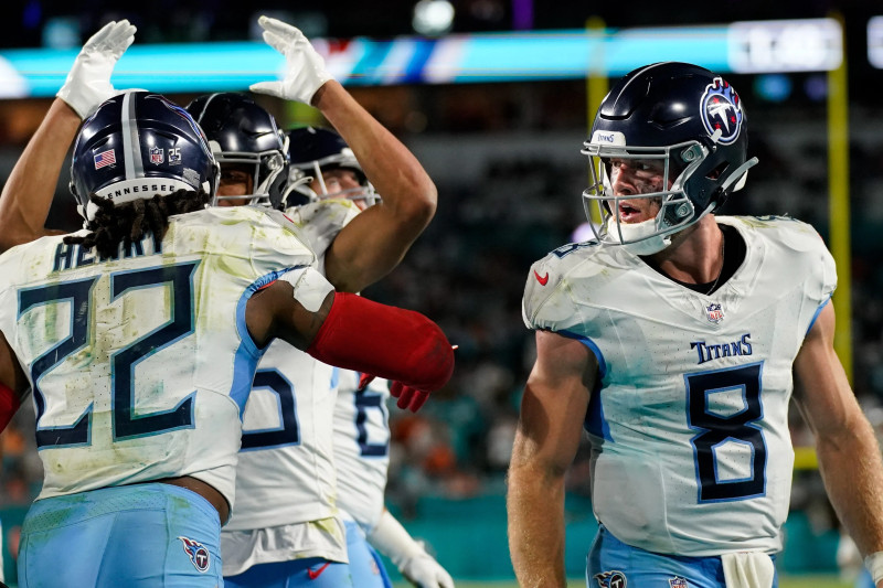 The Wildest NCAA Football Weekend: A Clash of Titans and Stunning Upsets
