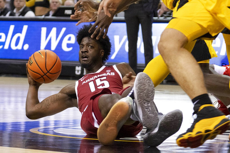 Utes' Thrilling Comeback Leaves Razorbacks Reeling