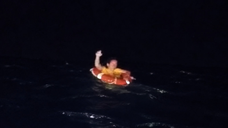 44-year-old passenger rescued after 20 hours adrift near Zakynthos