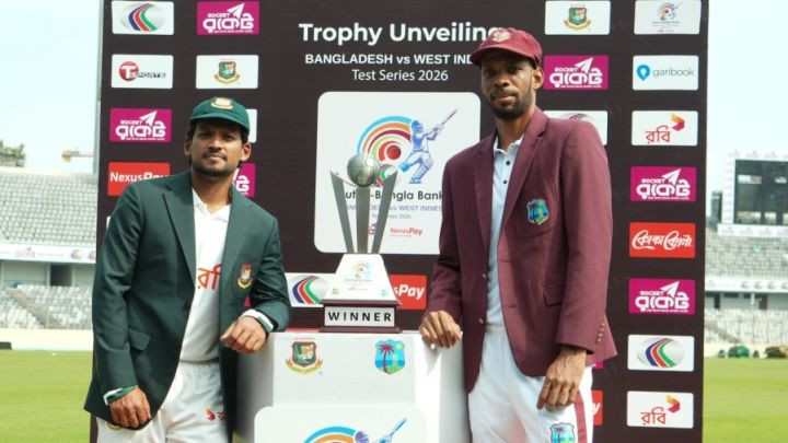 Bangladesh bats first in Dhaka test as Mushfiqur Rahim injured