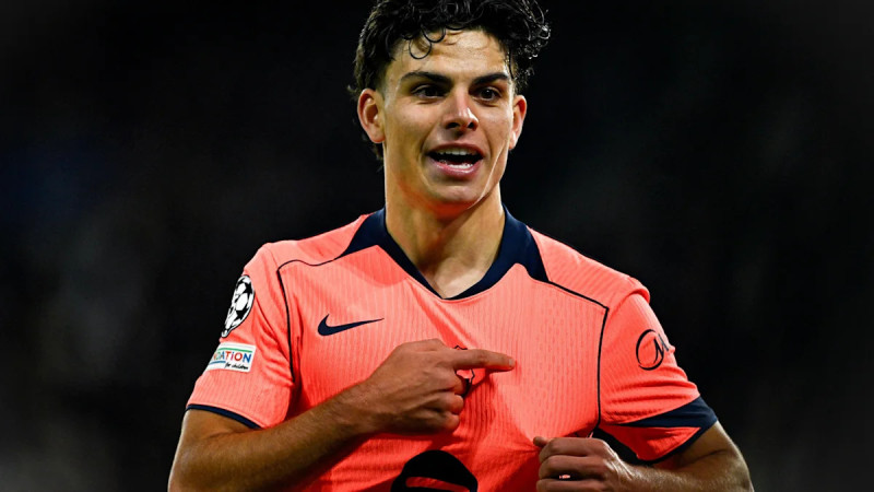 Barcelona's Young Talent, Xavi Espart, Injured in Intense Clash Against Real Madrid