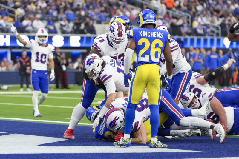 Bills earn overtime win over Rams 37-34