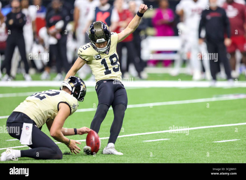 Los Angeles Rams release kicker Harrison Mevis after overtime loss