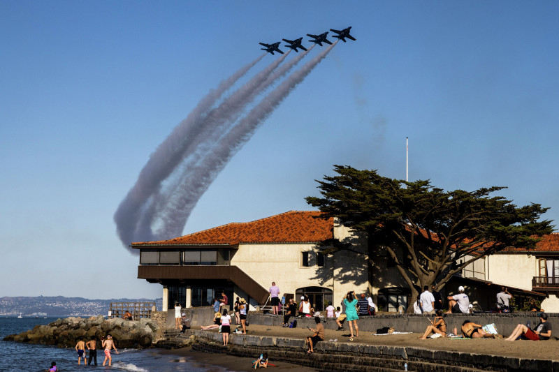 Blue Angels Grounded: Fleet Week SF Disrupted by Mechanical Issues