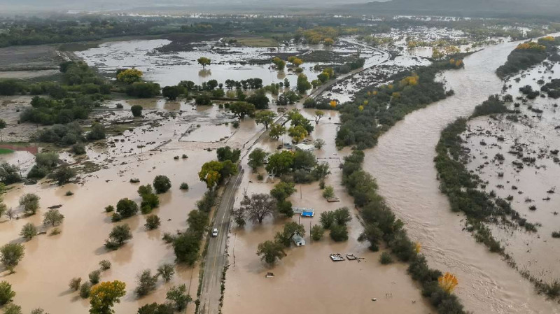 Bluff, Utah evacuated as San Juan River floodwaters rise