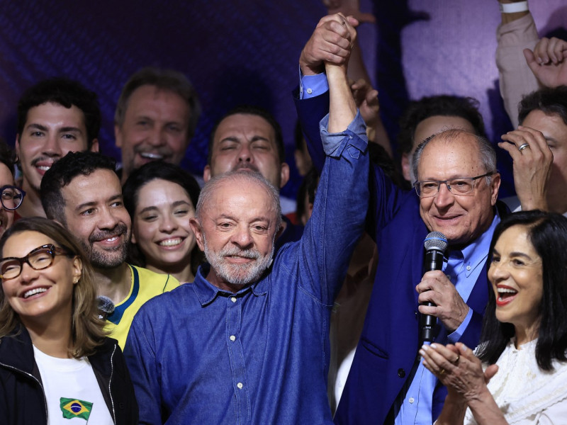 Brazil’s stock market falls as Lula wins historic fourth term