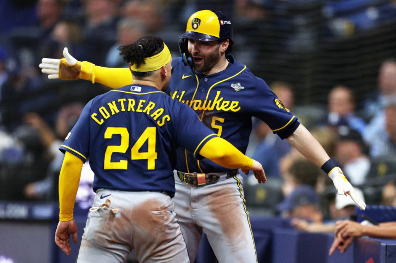 Brewers Lead 2026 World Series 2-1 After Historic Rally in Game 3