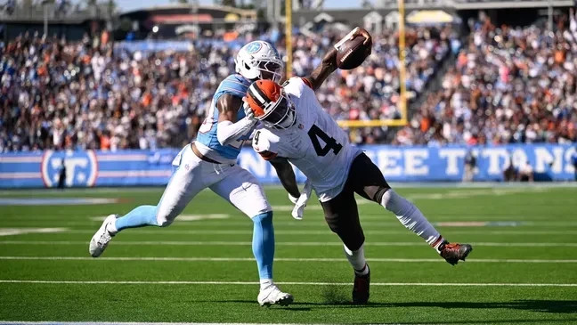 Browns Defeat Titans 27-24 in Week 7, Watson Leads Game‑Winning Drive