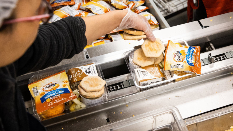 California schools to phase out ultra‑processed foods by 2035