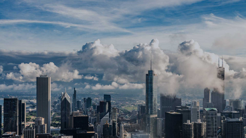 Chicago braces as intense storm approaches city