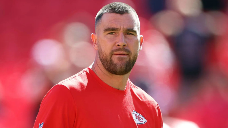 Chiefs Tight End Travis Kelce Suffers Mild Ankle Sprain in Win Over Chargers