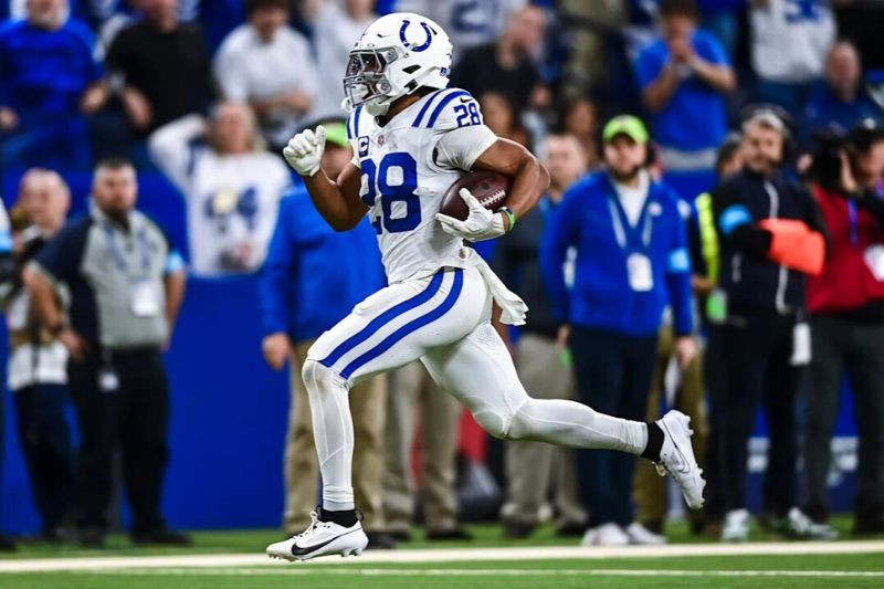 Colts look to revive Jonathan Taylor against winless Titans